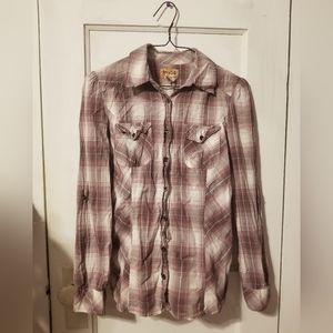 Mudd Clothing Pink/Gray Plaid Button Up Shirt